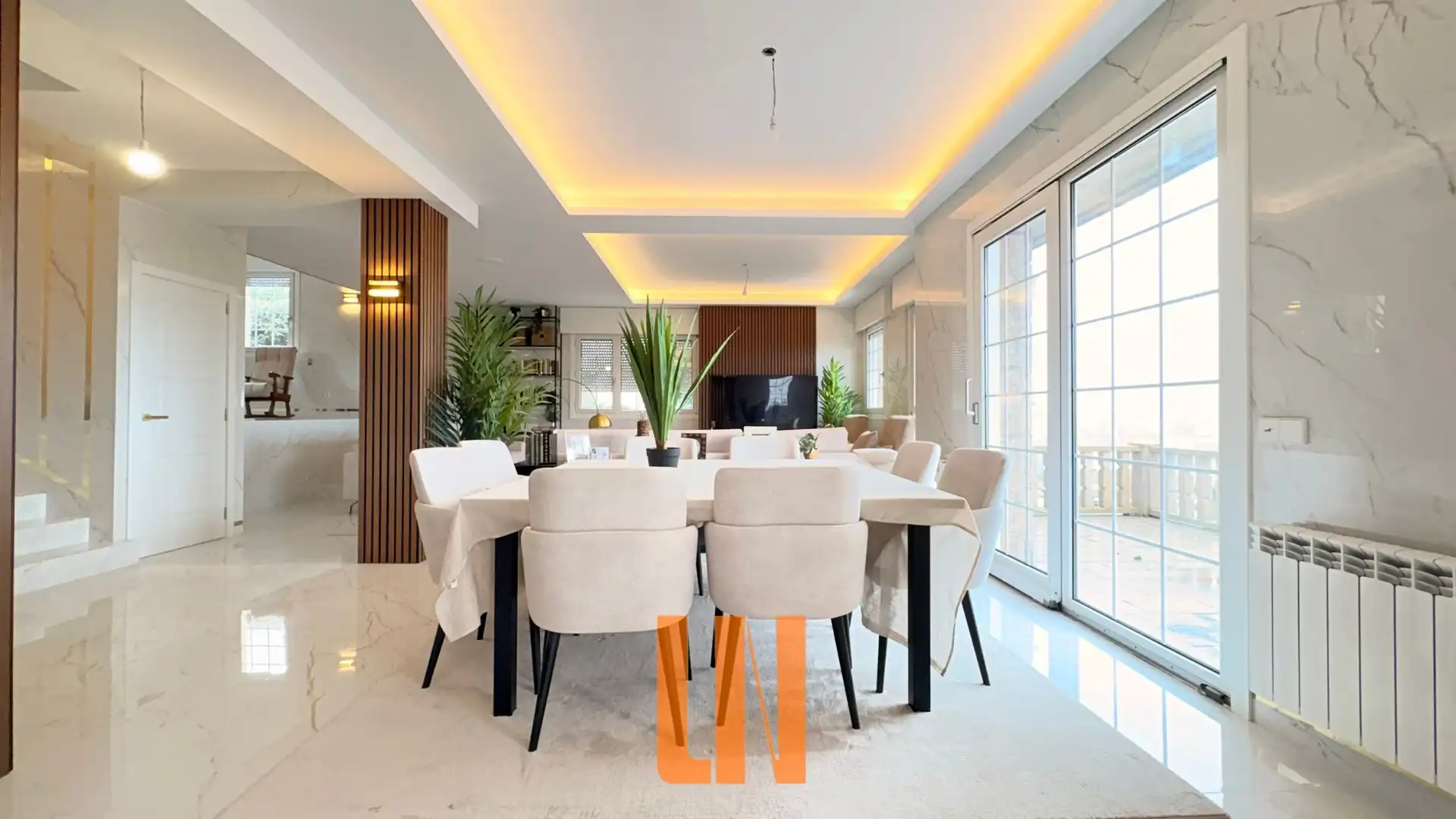 Comedor de Casa o chalet en venta en A Coruña Capital  con Calefacción, Jardín privado y Parquet
