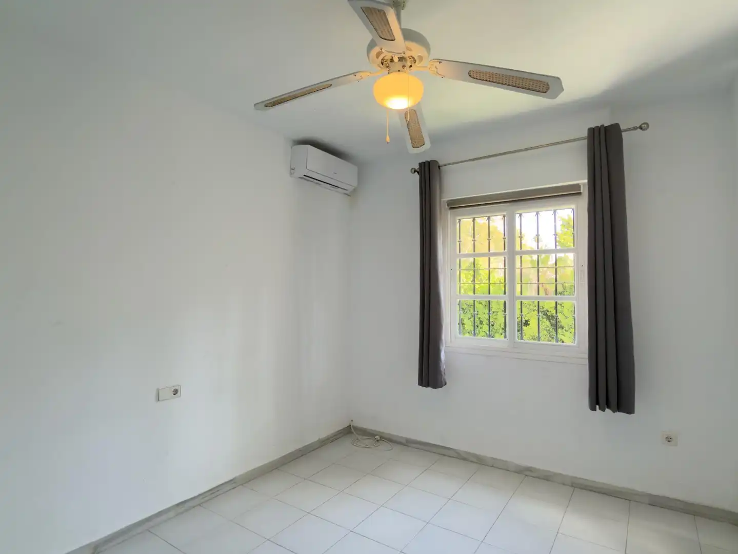 Adossat amb piscina en venda a Calle Calle Ronda del Golf Oeste 17, imagen 31