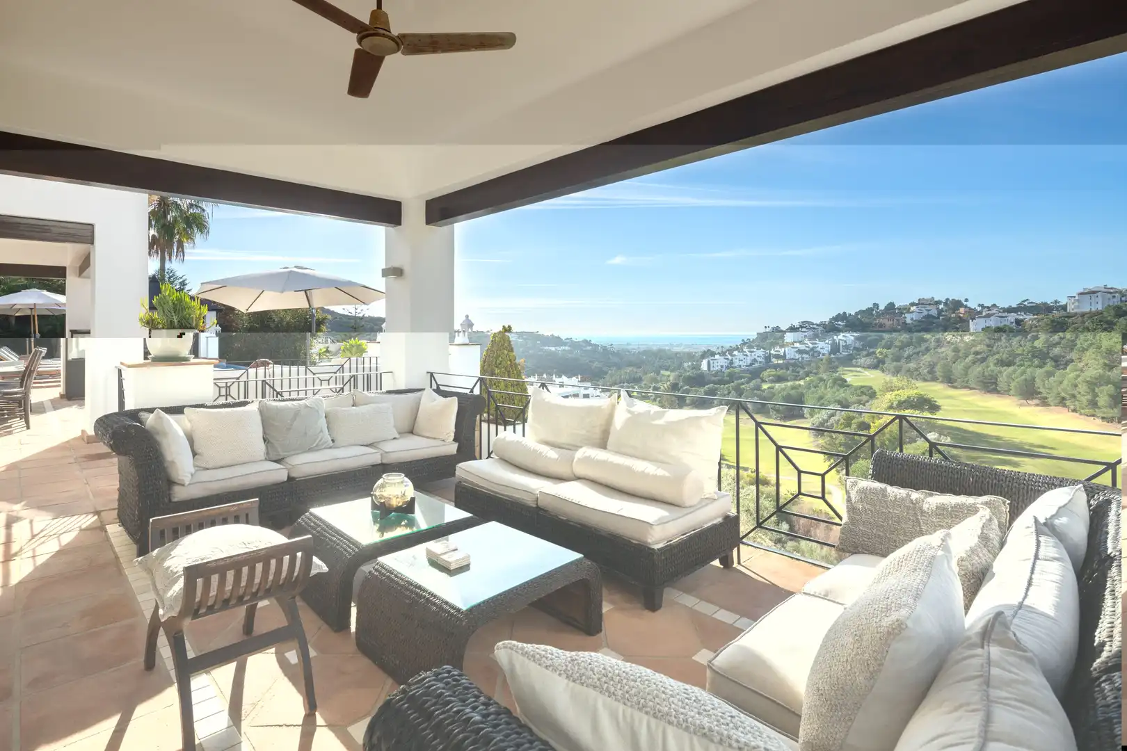 Villa mit Terrasse zum Verkauf in La Quinta, imagen 2