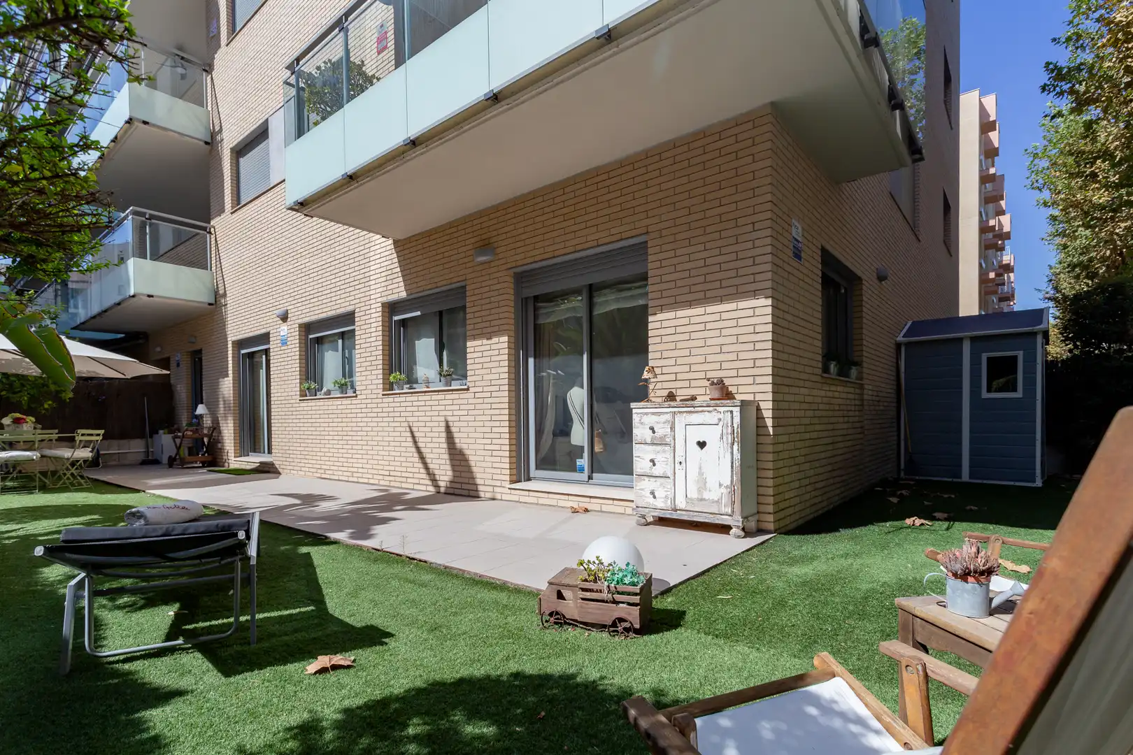 Vista exterior de Planta baixa en venda en Torredembarra amb Aire condicionat, Calefacció i Jardí privat