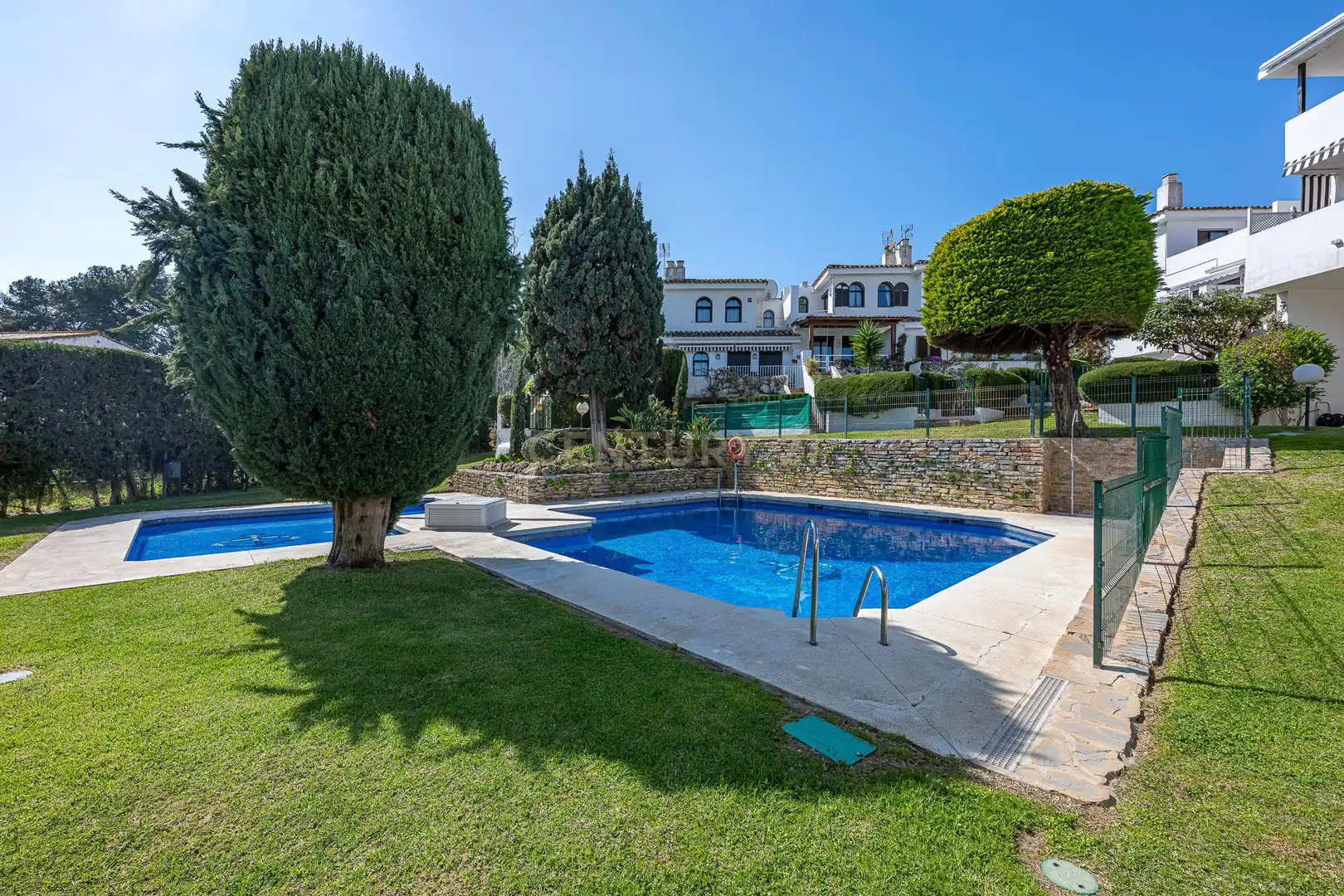 Jardí de Casa adosada en venda en Estepona amb Jardí privat i Piscina comunitària