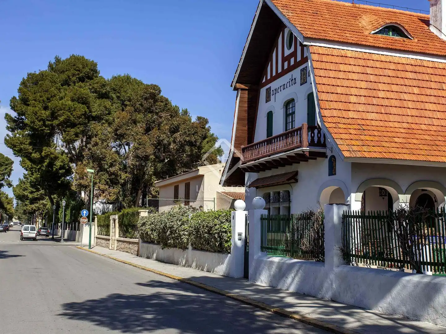 Außenansicht von Wohnung zum Verkauf in Rocafort mit Klimaanlage