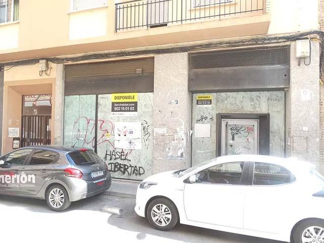 Local comercial en Venta en Escuelas, 14-16 en Casablanca