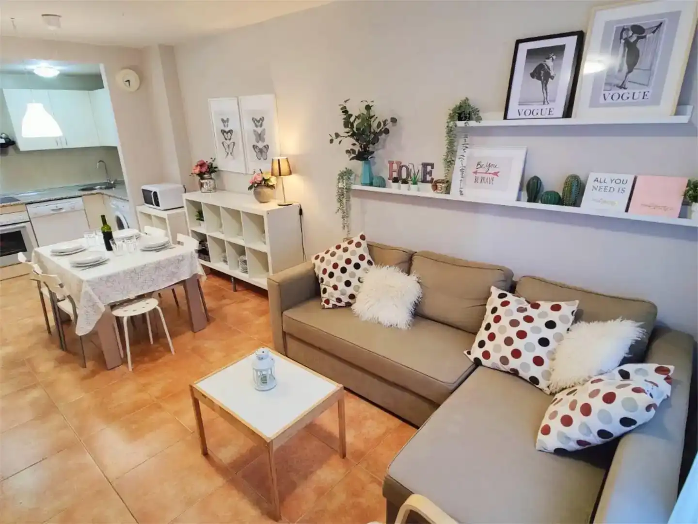 Sala d'estar de Pis en venda en El Rasillo de Cameros amb Moblat