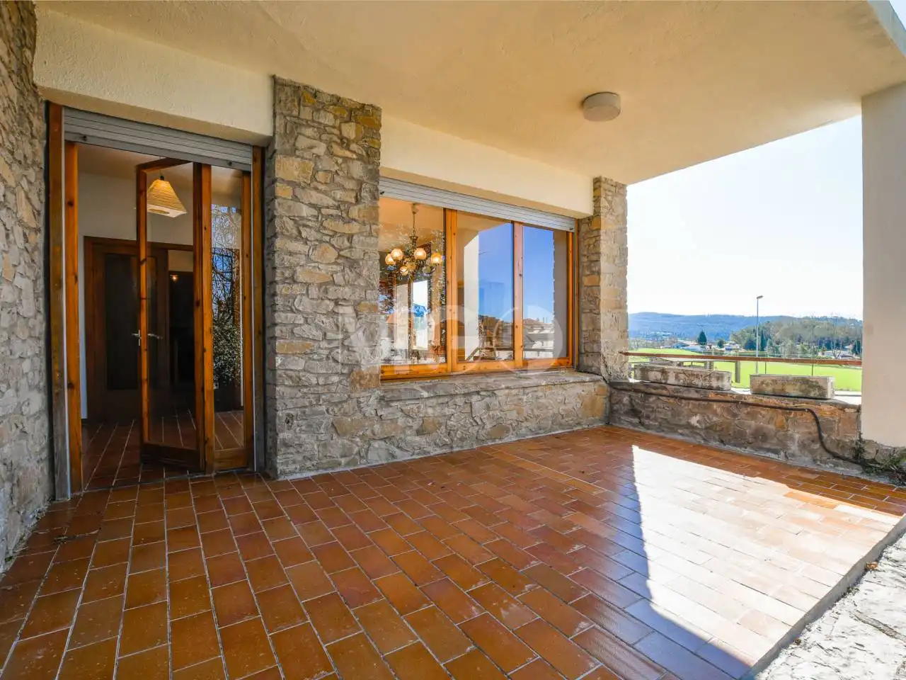 Terrassa de Casa o xalet en venda en Sant Boi de Lluçanès amb Jardí privat