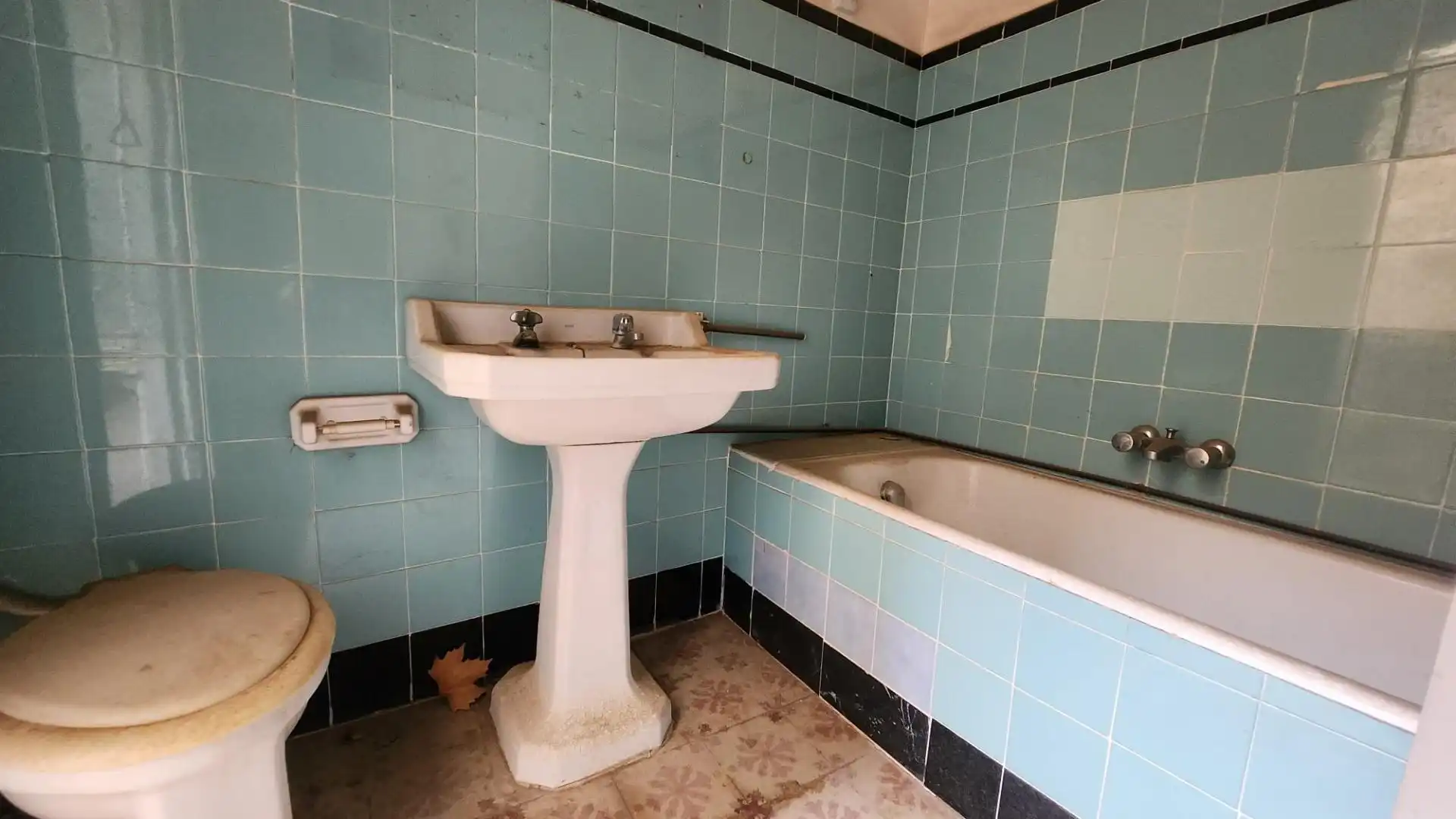 Bathroom of Houses for sale in Aspe  with Terrace