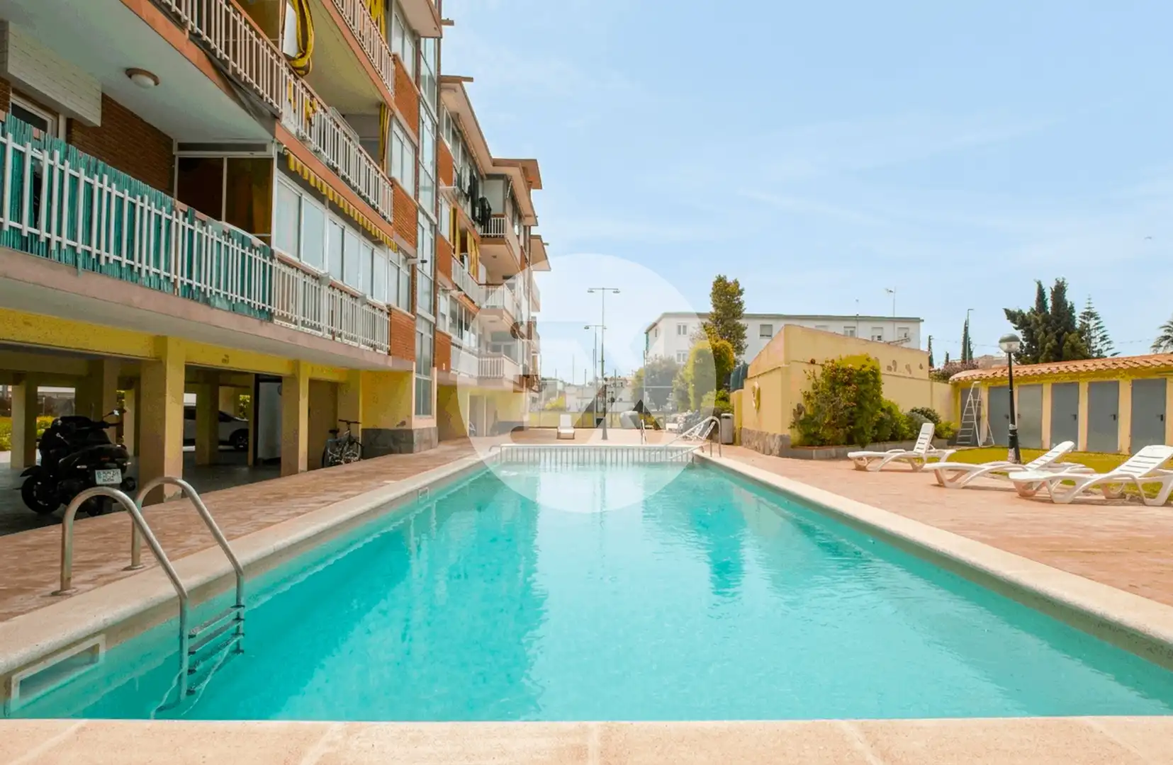 Swimming pool of Flat for sale in Castelldefels  with Air Conditioner, Heating and Storage room