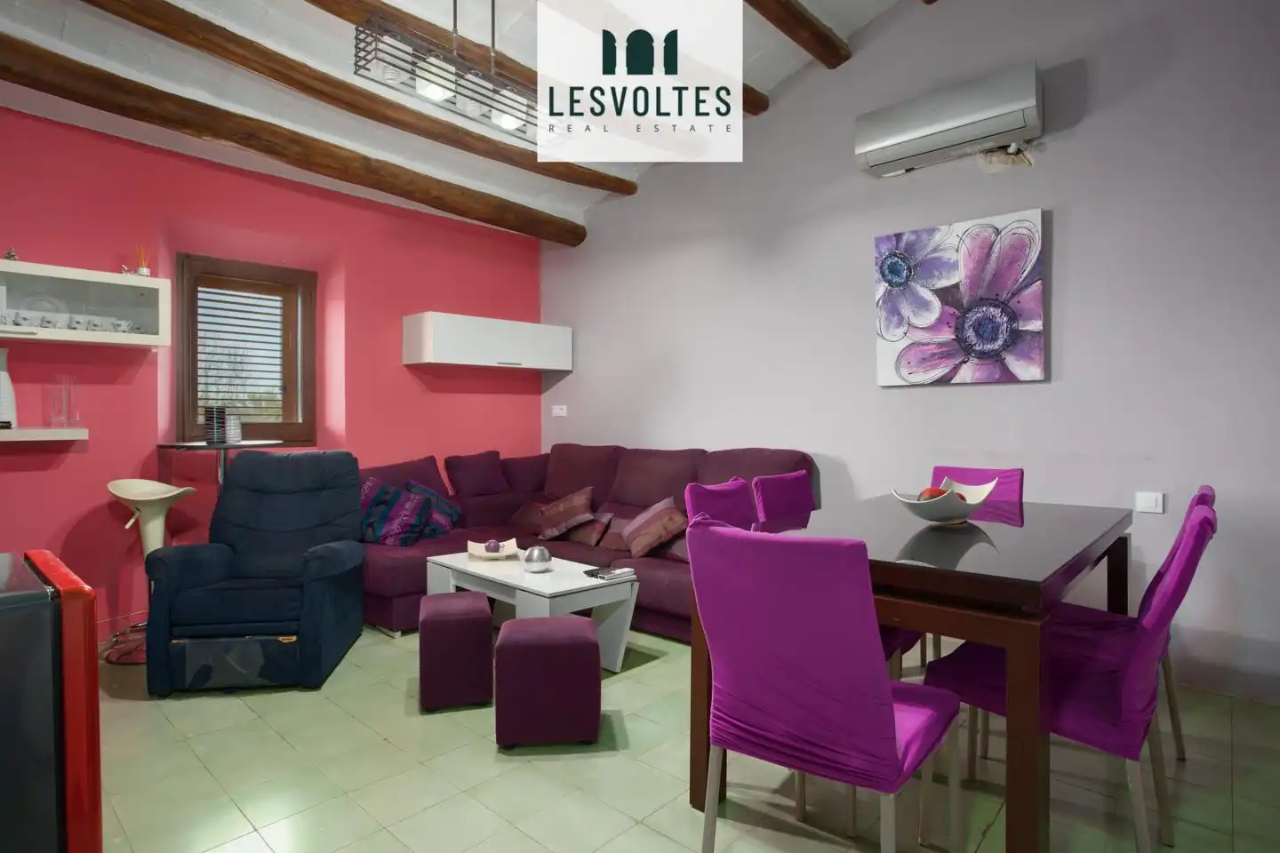 Sala de estar de Casa o chalet en venta en Verges con Aire acondicionado, Jardín privado y Parquet