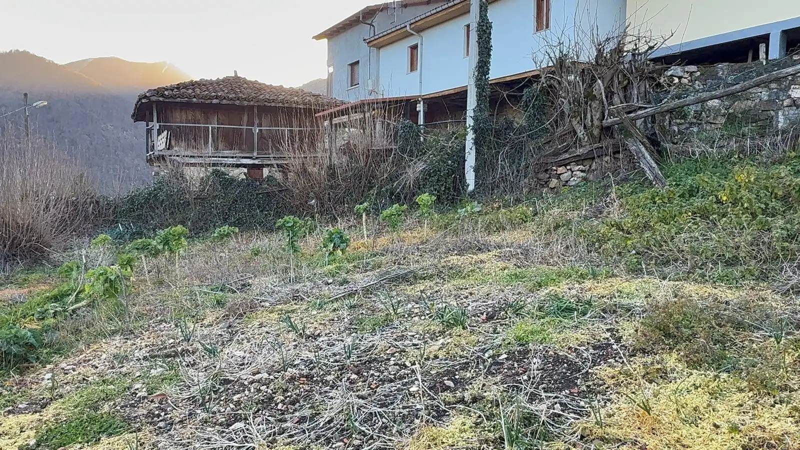 Country house zum Verkauf in Teverga mit Möbliert