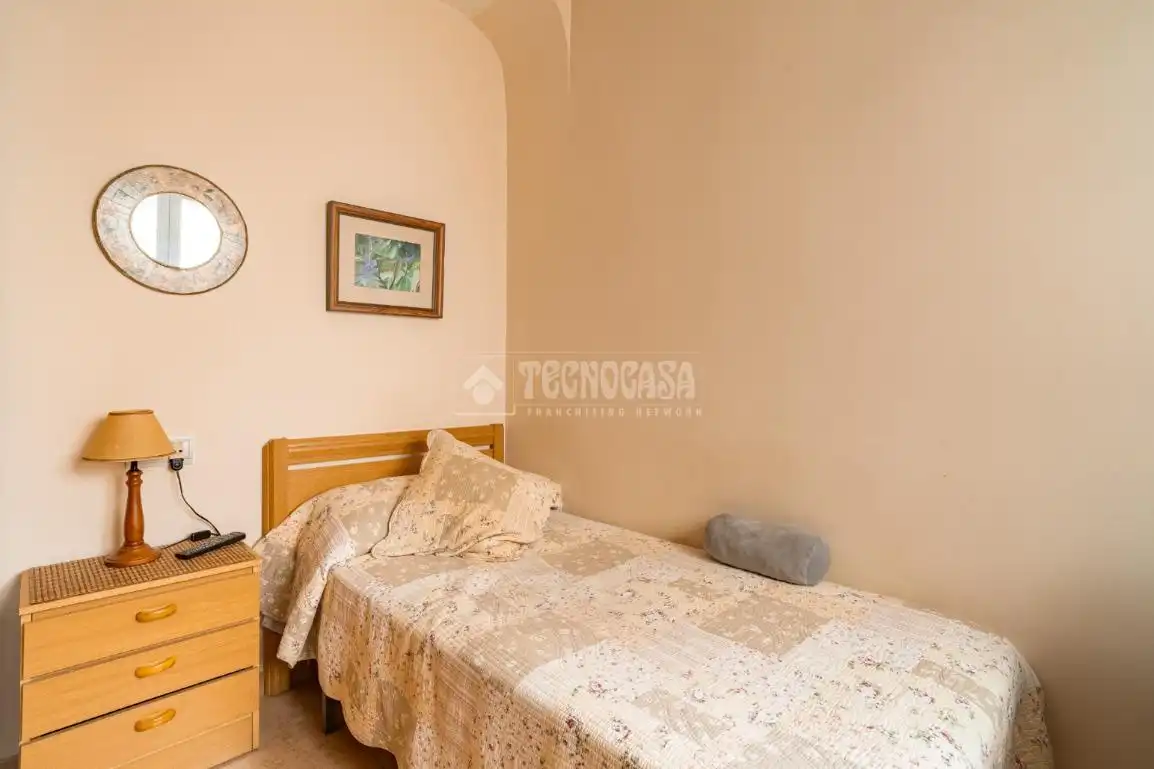 Habitación de Piso en venta en Granada