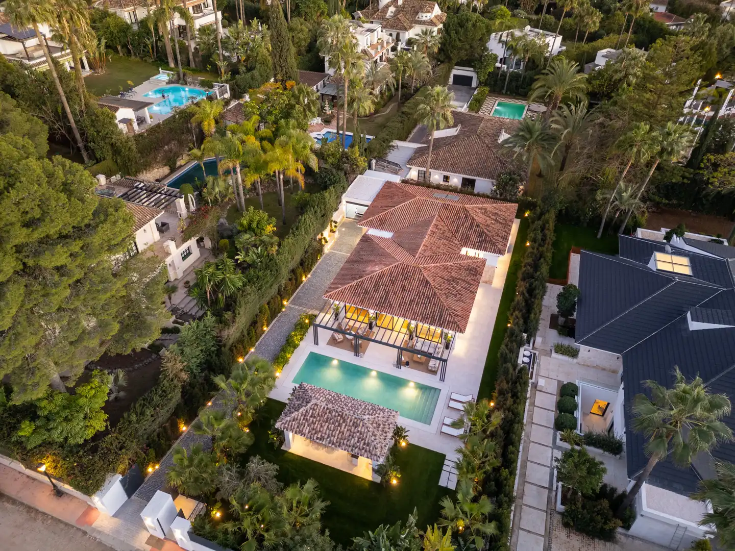 Haus mit Pool zum Verkauf in Nueva Andalucía, imagen 26