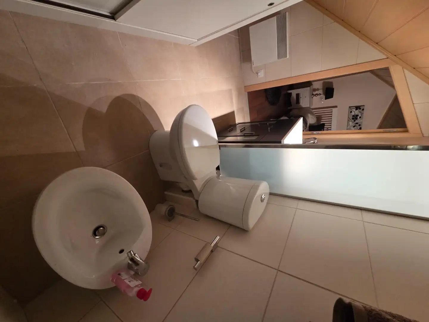 Baño de Ático en venta en Encamp con Calefacción, Parquet y Amueblado