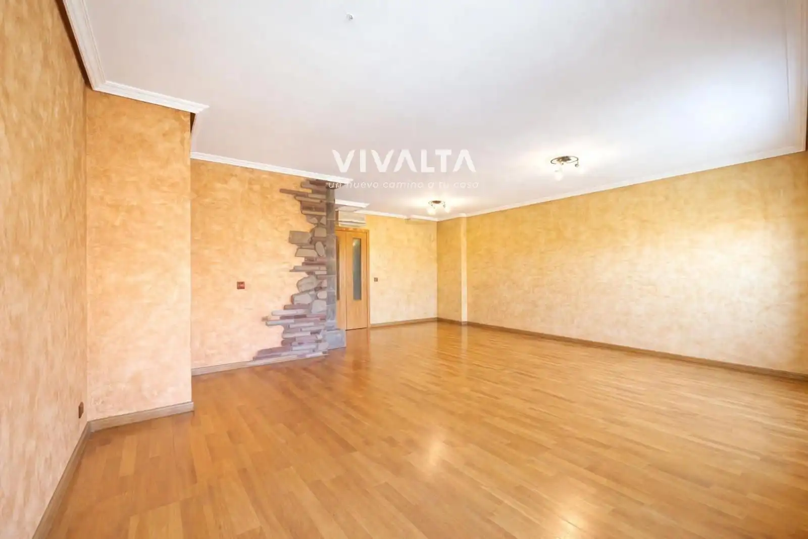 Sala d'estar de Àtic de lloguer en Valdemoro amb Aire condicionat, Calefacció i Terrassa