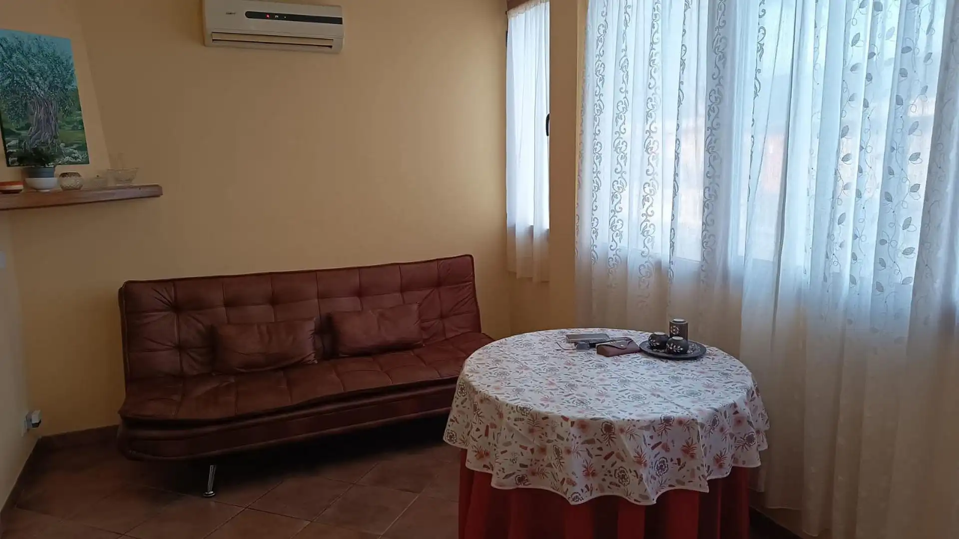 Sala d'estar de Casa adosada en venda en  Palma de Mallorca amb Aire condicionat, Terrassa i Moblat
