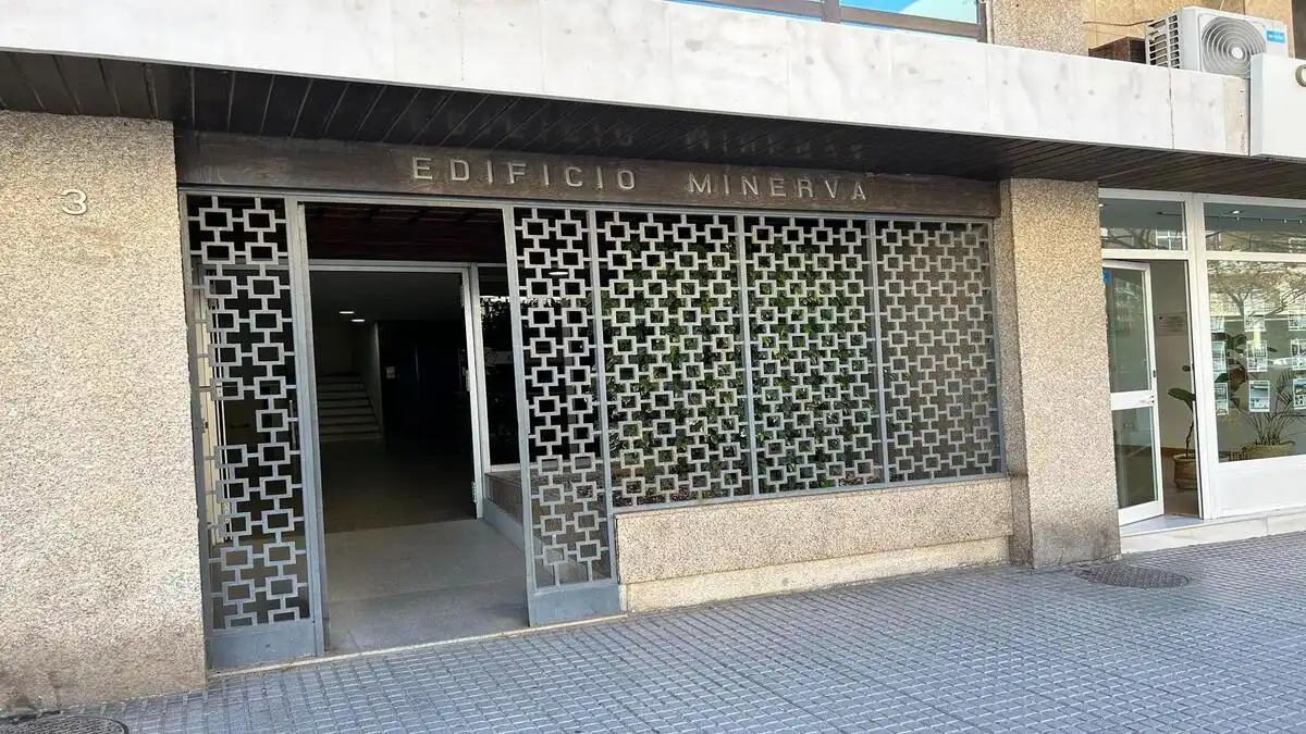 Vista exterior de Oficina en venda en Cádiz