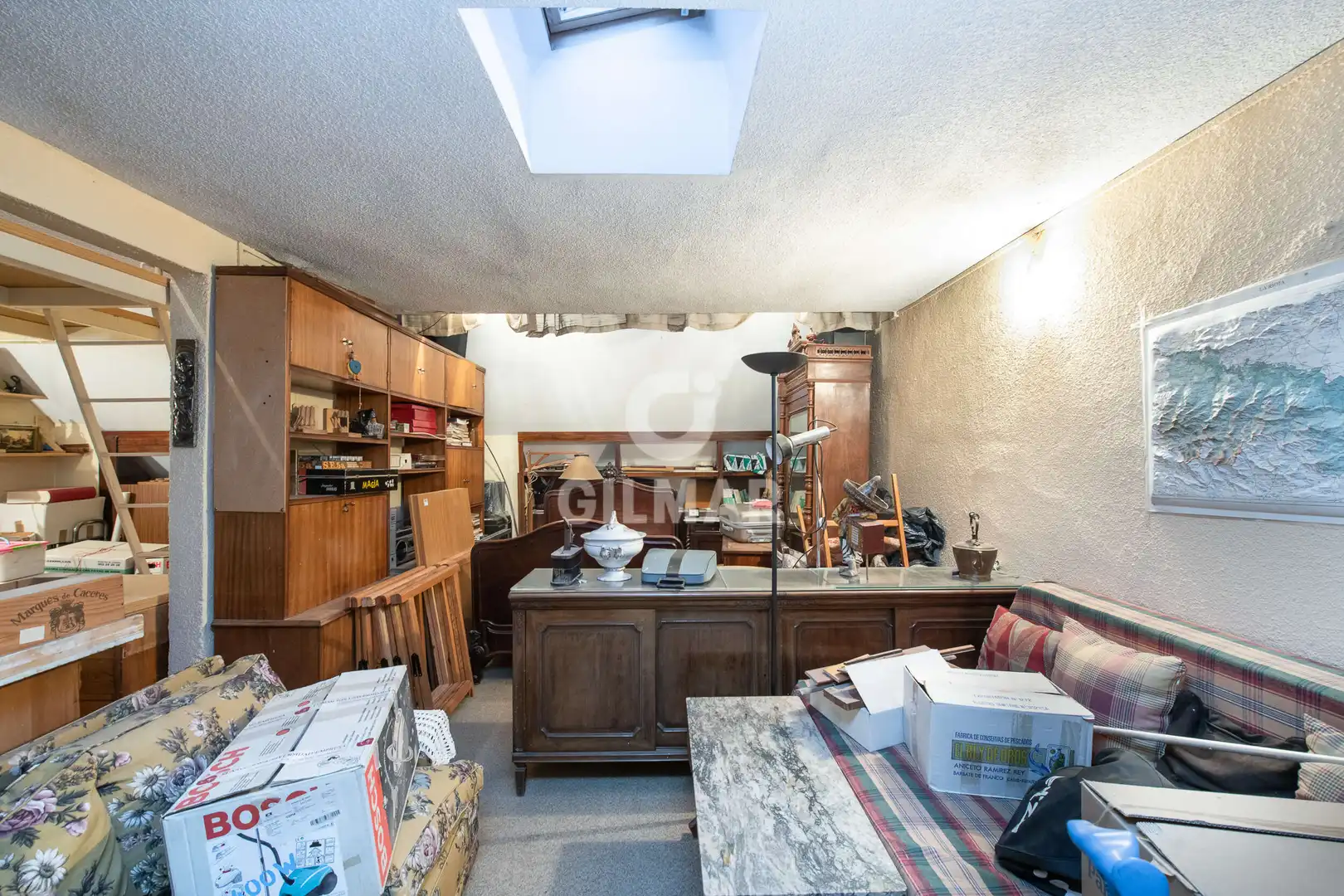 Wohnung zum Verkauf in Madrid mit Heizung, Privatgarten und Abstellraum