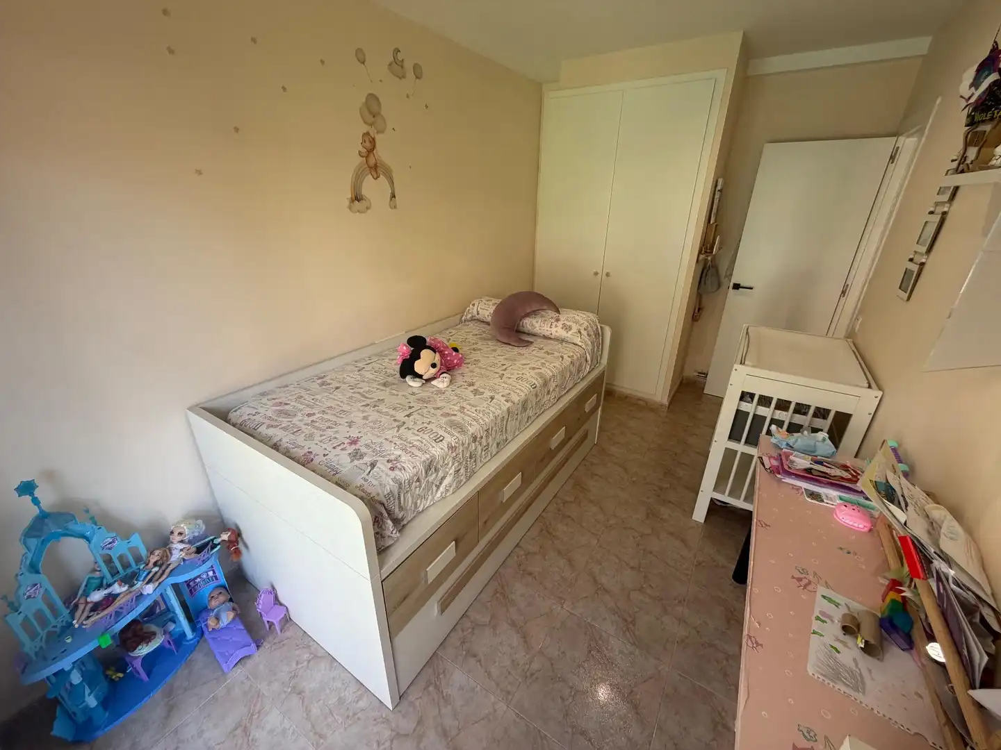 Habitación de Planta baja en venta en Llagostera con Calefacción, Terraza y Trastero