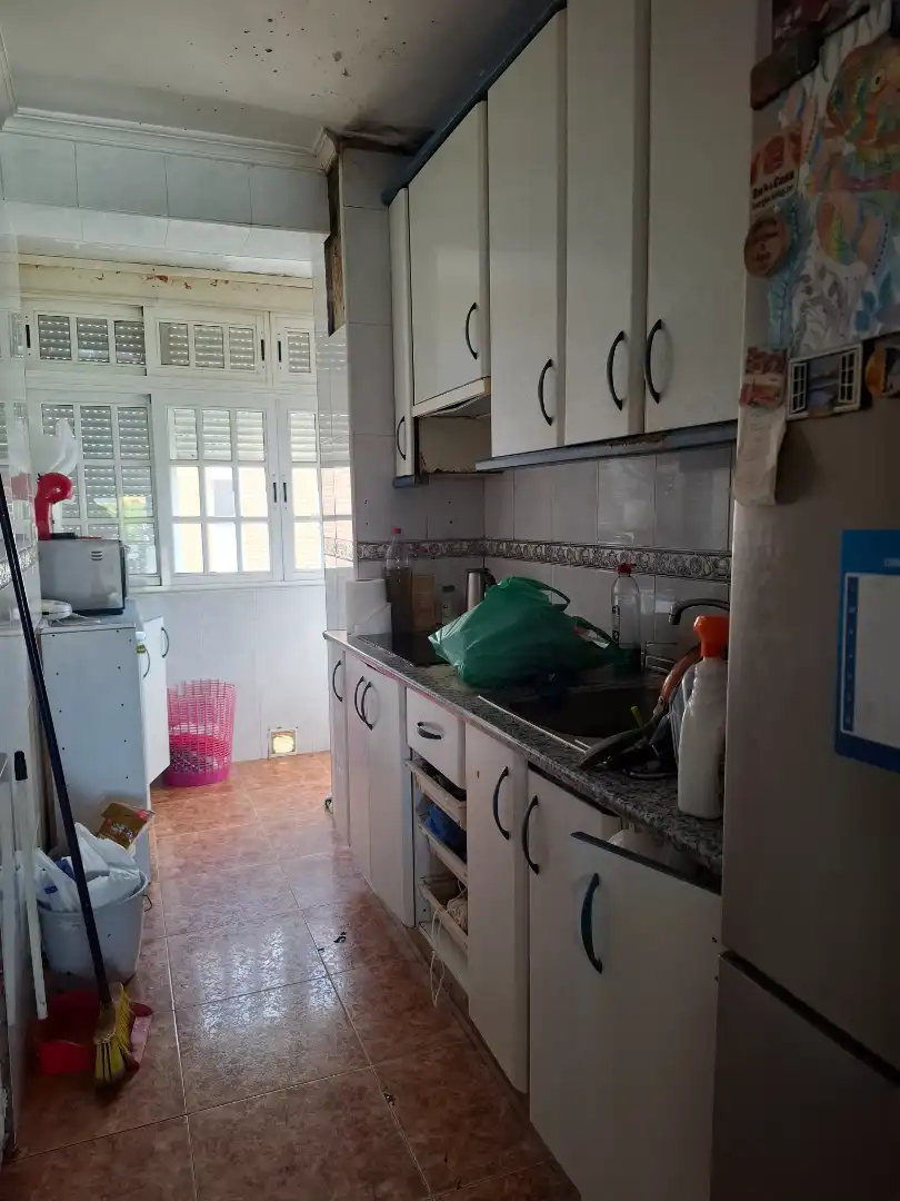 Cuina de Pis en venda en Sevilla amb Moblat