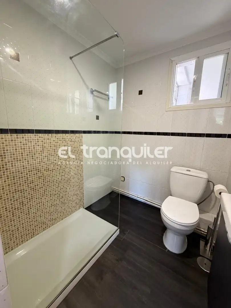 Habitación de Piso de alquiler en San Martín de la Vega con Parquet, Terraza y Piscina