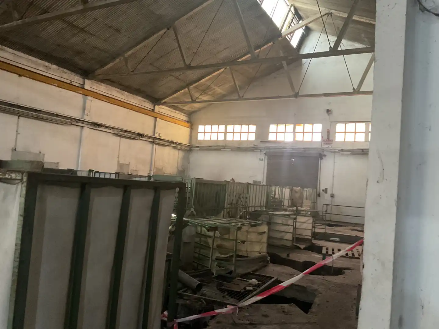 Fabrikhallen zum Verkauf in Avinyó