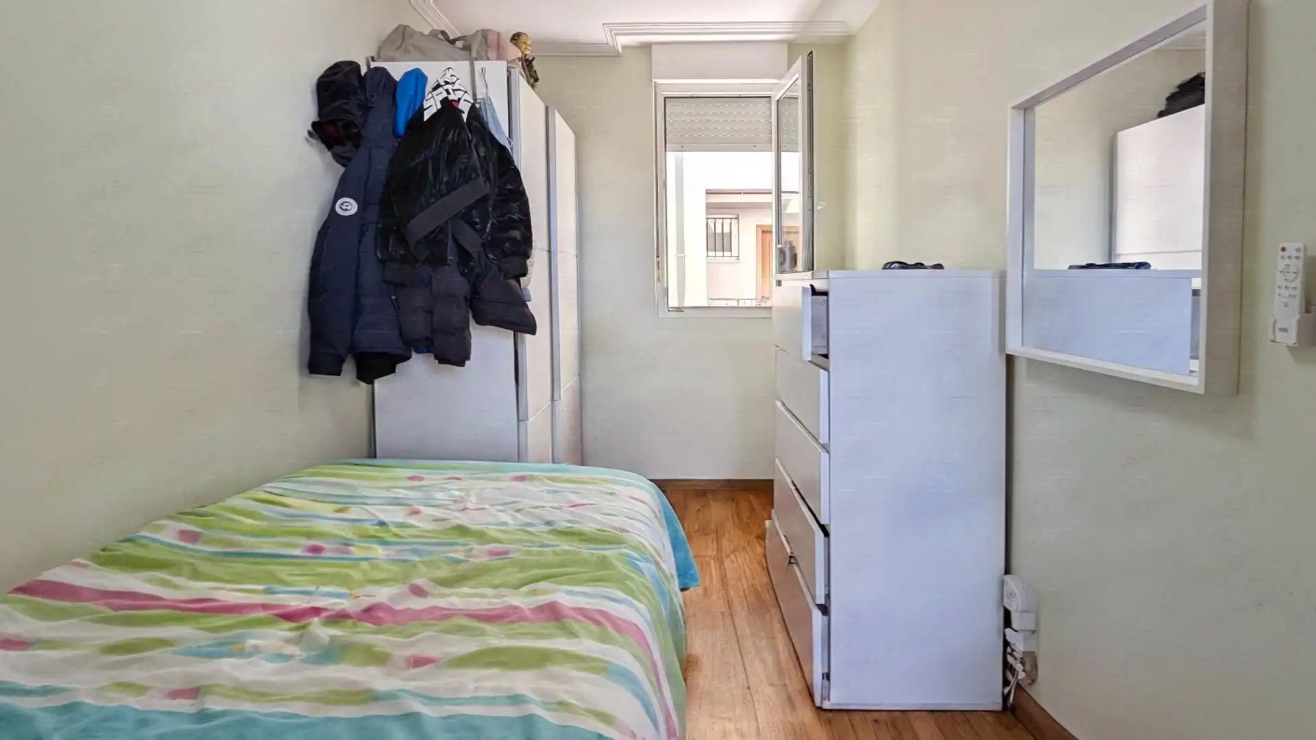 Habitación de Dúplex en venta en Piélagos con Calefacción, Terraza y Trastero