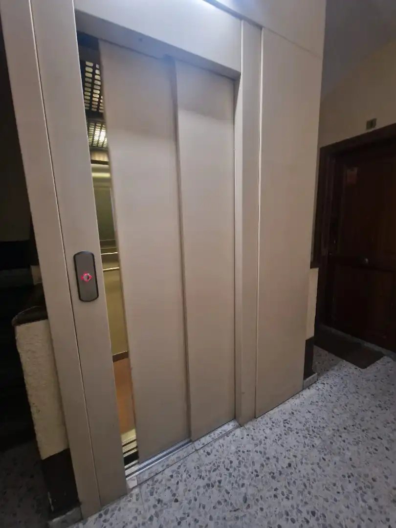Flat for sale in Barcelona  with Heating, Parquet flooring and Oven