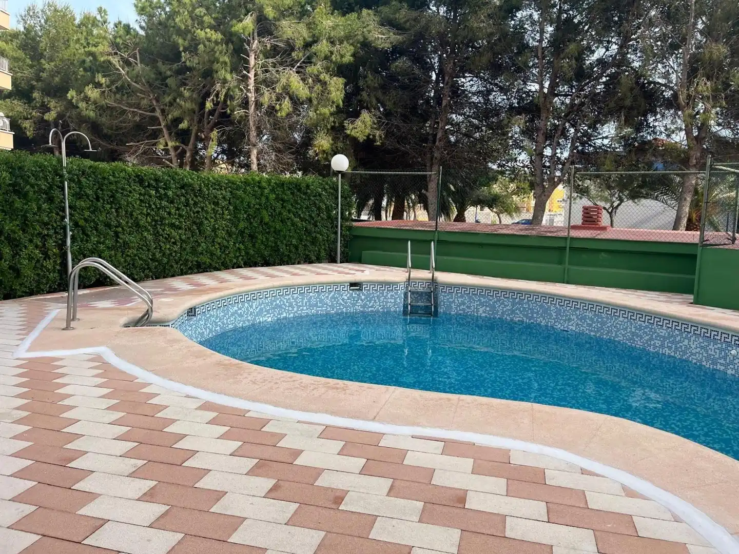 Swimming pool of Flat for sale in Miramar  with Air Conditioner, Heating and Terrace