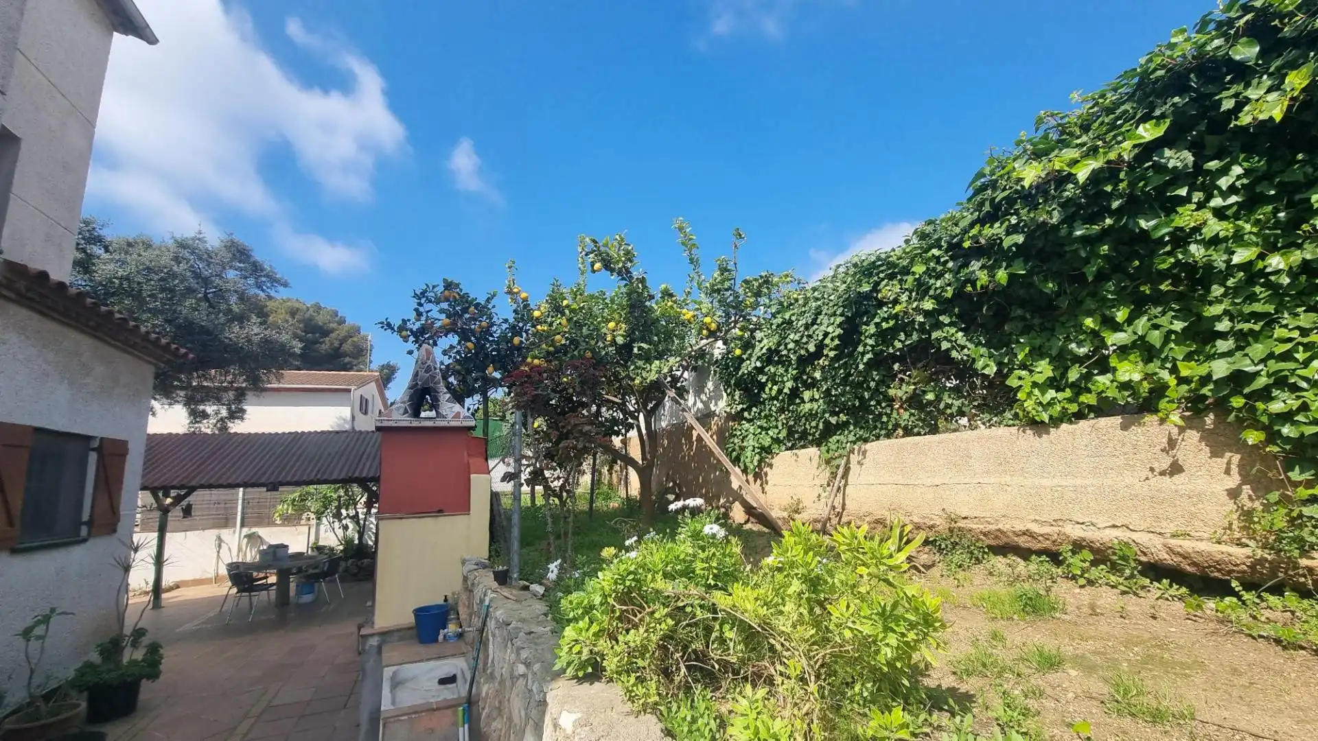 Chalet con terraza en venta en Bellvei, imagen 37