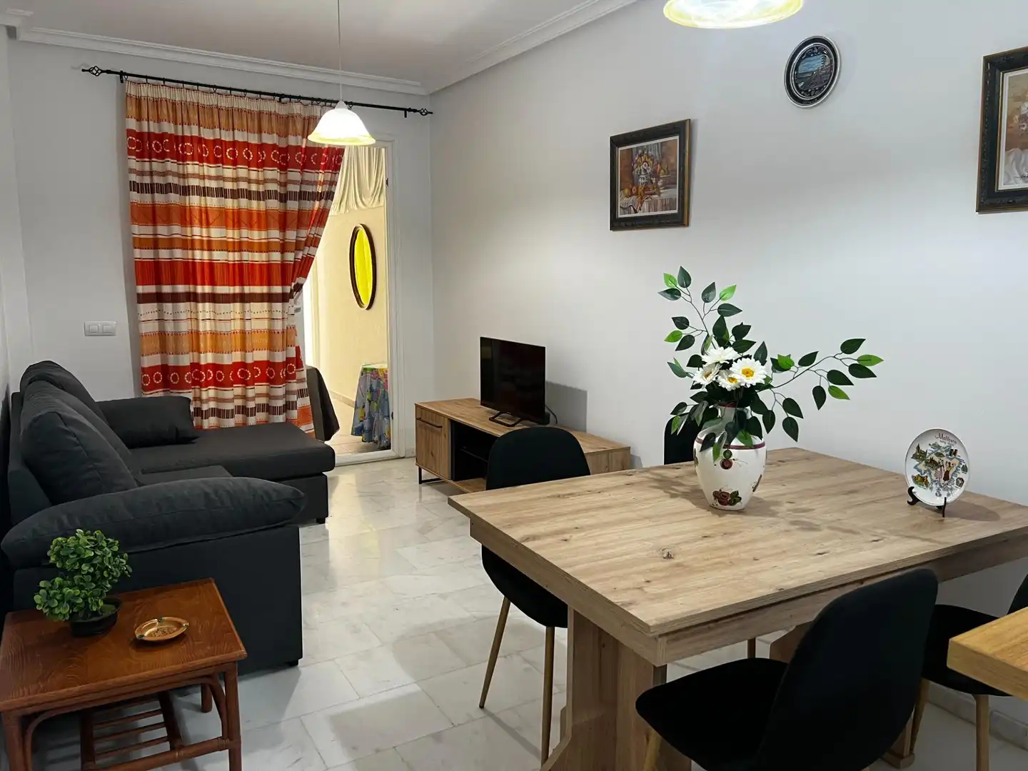 Wohnzimmer von Wohnungen zur Miete in Los Pacos