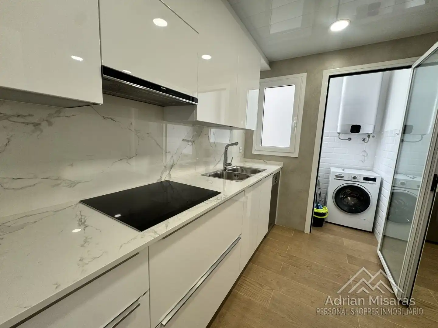 Cocina de Ático en venta en Barcelona con Aire acondicionado, Terraza y Amueblado