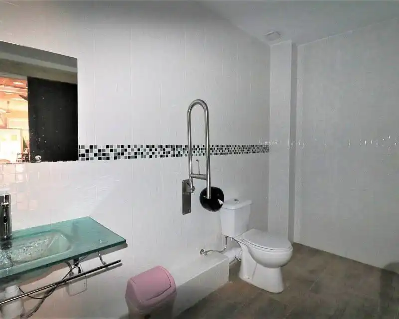 Local comercial en venta en Pueblo, imagen 9