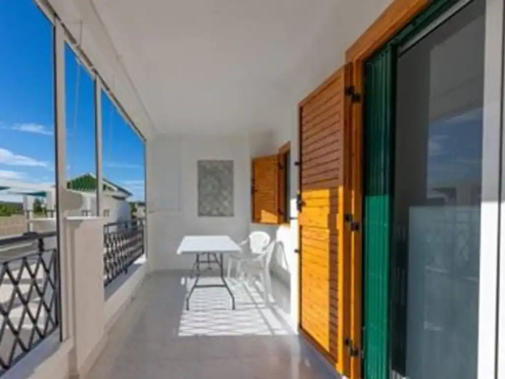 Apartment with pool for sale in Residencial Viñamar Fase 1, imagen 2