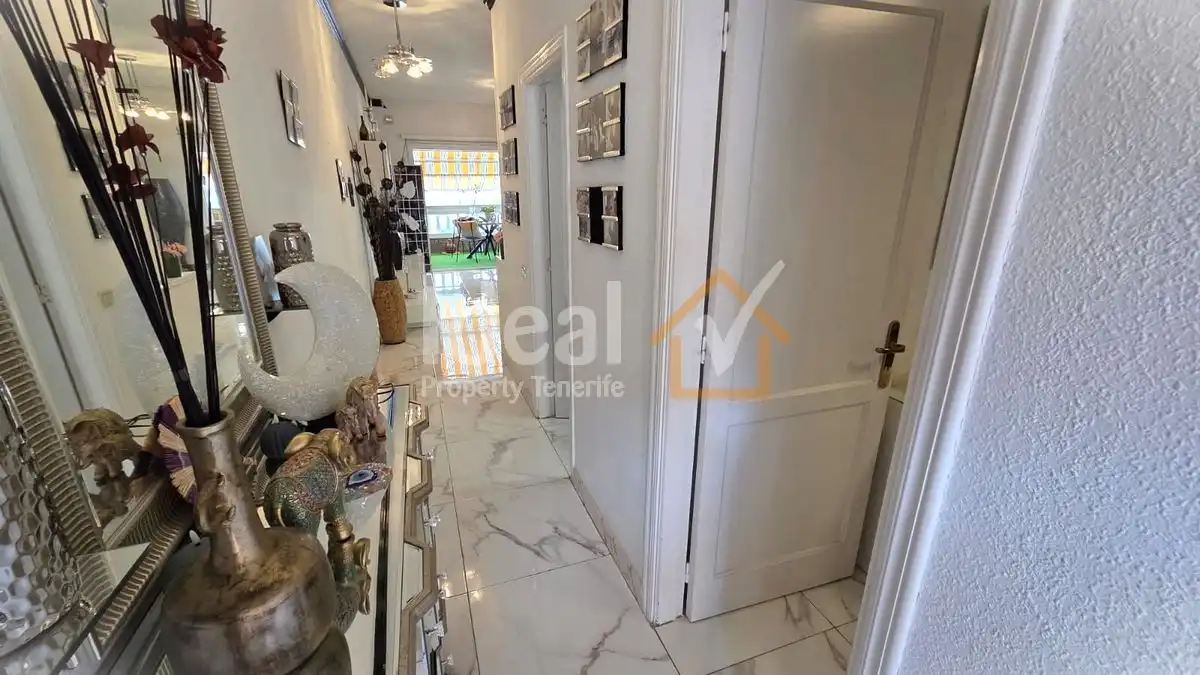 Apartamento en venta en Arona con Terraza y Amueblado