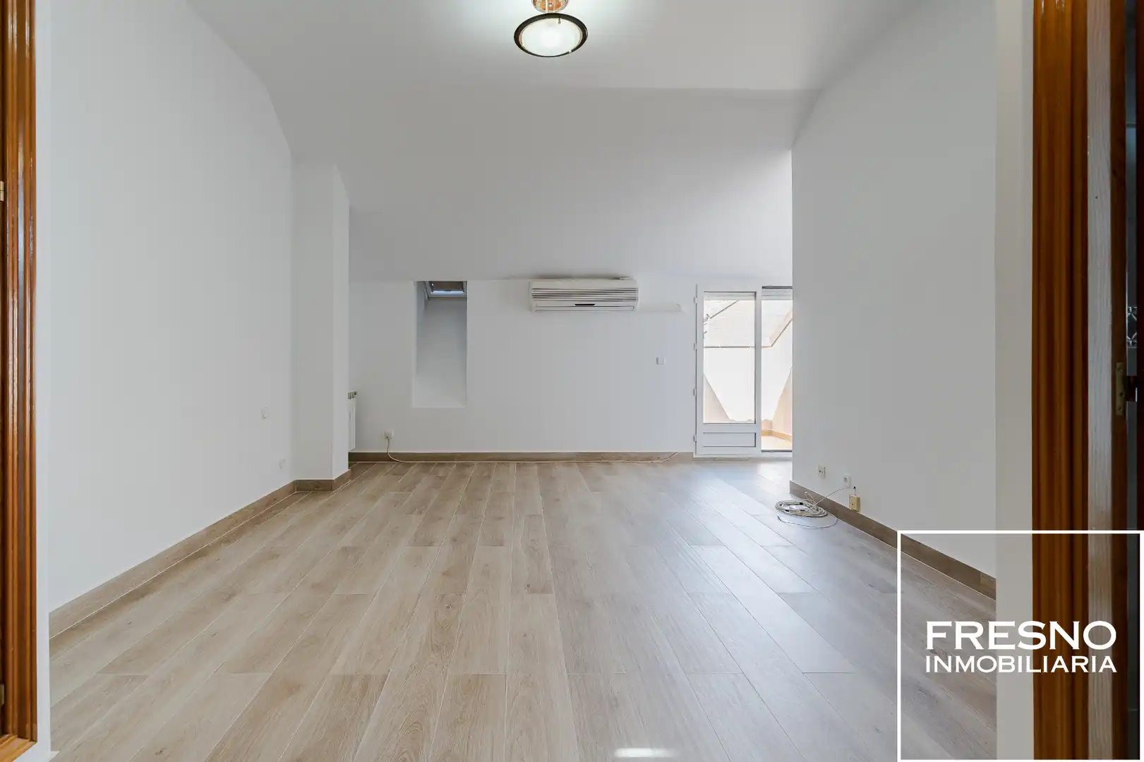 Sala de estar de Casa o chalet en venta en Cobeña con Aire acondicionado, Calefacción y Jardín privado