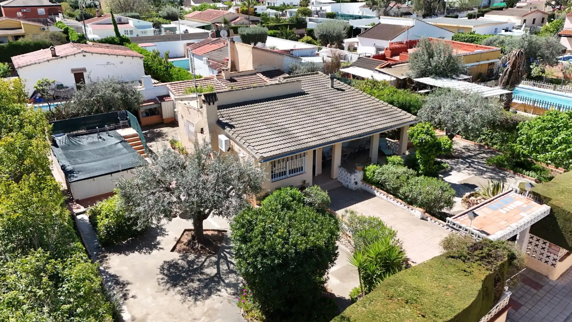 Vista exterior de Casa o chalet en venta en Llíria con Jardín privado, Trastero y Piscina