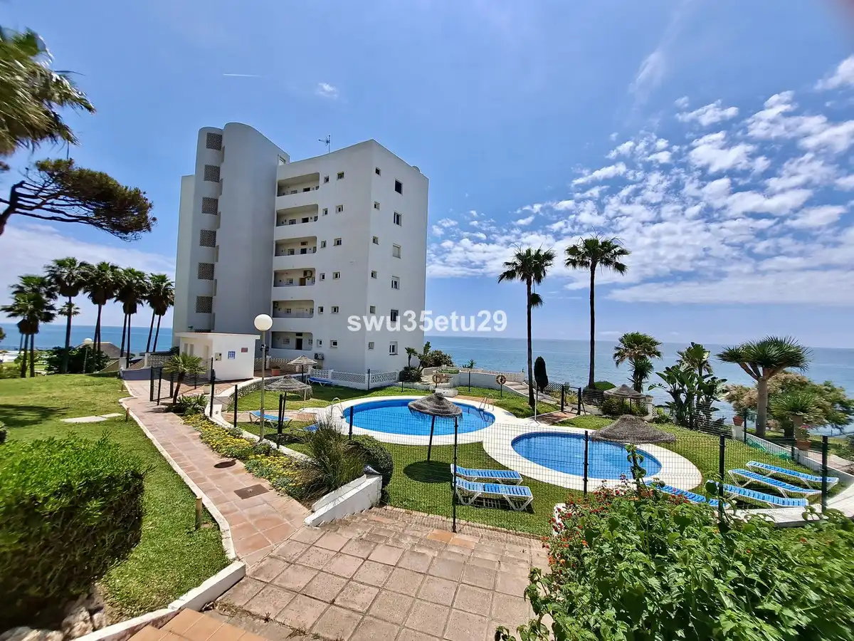 Apartament amb piscina en venda a Calahonda, imagen 10