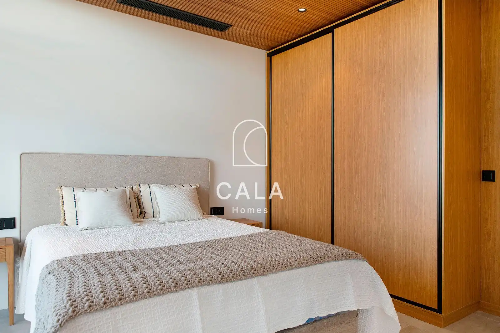 Bedroom of Houses for sale in Adeje  with Air Conditioner, Heating and Storage room