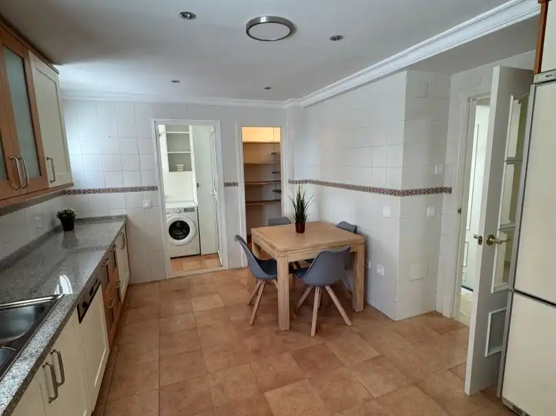 Apartments for rent in Paseo de Sancha, 16, La Malagueta - Monte Sancha