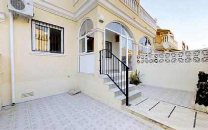 Exterior view of House or chalet for sale in Torrevieja  with Terrace and Balcony