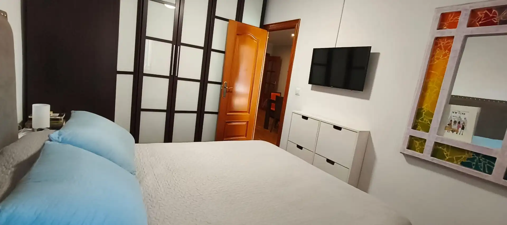 Bedroom of Flat for sale in Santa Coloma de Gramenet  with Air Conditioner, Heating and Terrace