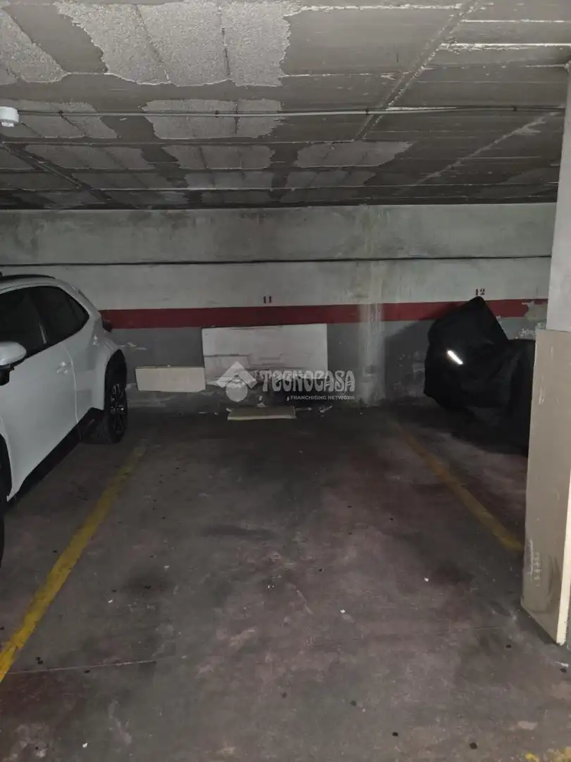 Parkplatz von Garage zum Verkauf in Terrassa