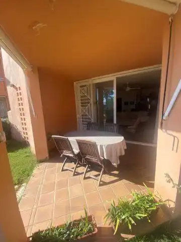 Terrasse von Wohnungen zum Verkauf in Islantilla mit Klimaanlage, Heizung und Terrasse