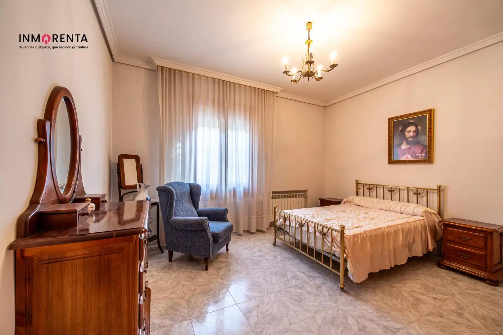 Habitación de Casa adosada en venta en La Mata con Calefacción, Terraza y Amueblado