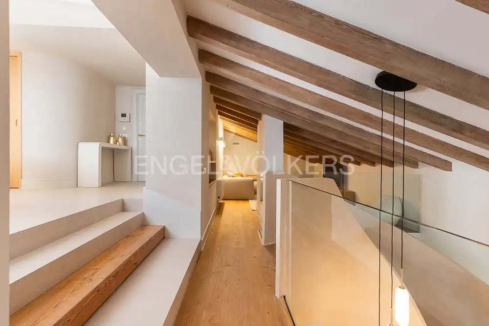 Ático de alquiler en Valencia con Aire acondicionado, Calefacción y Terraza