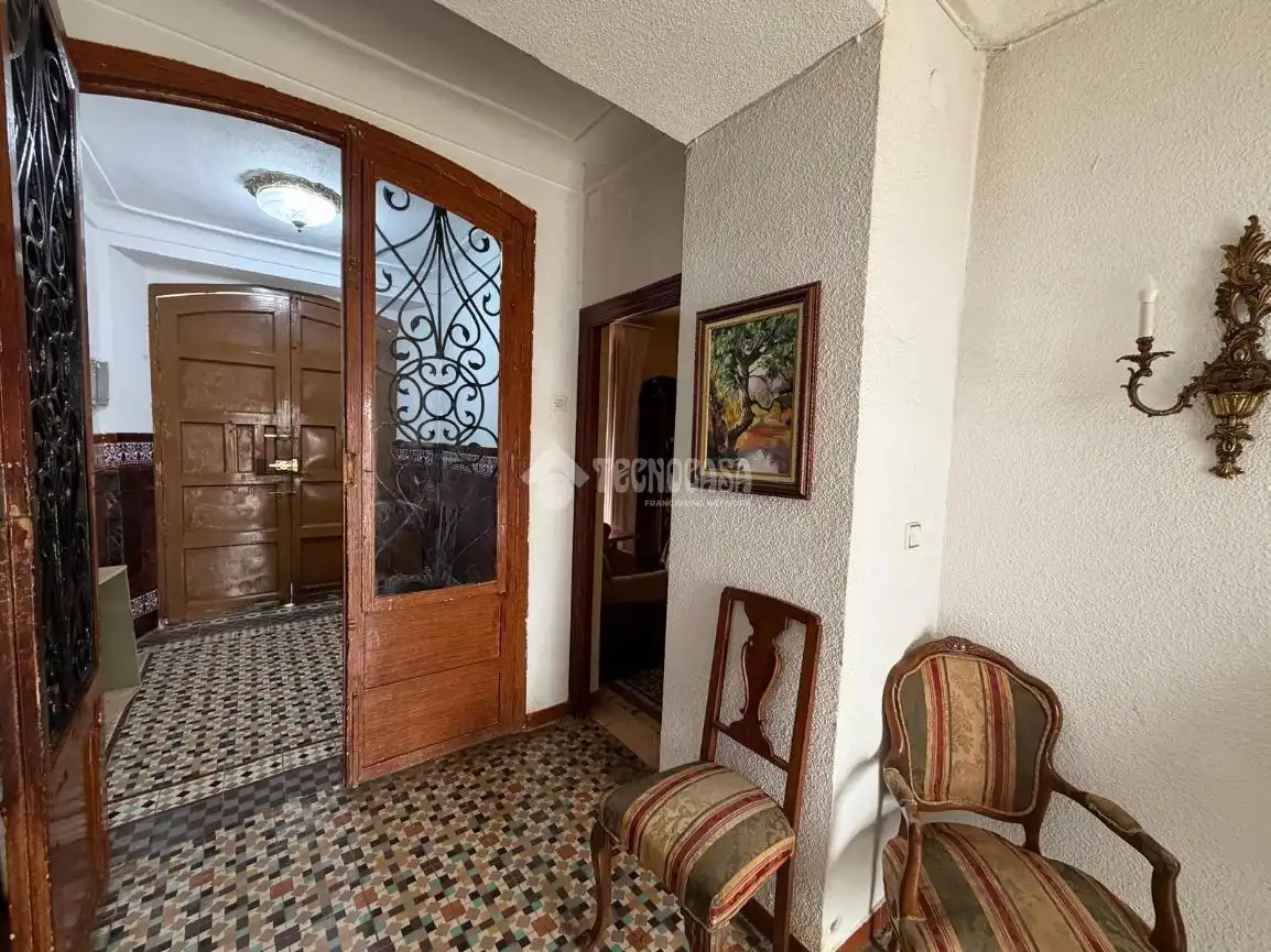 Einfamilien-Reihenhaus zum Verkauf in Torredonjimeno mit Klimaanlage und Balkon