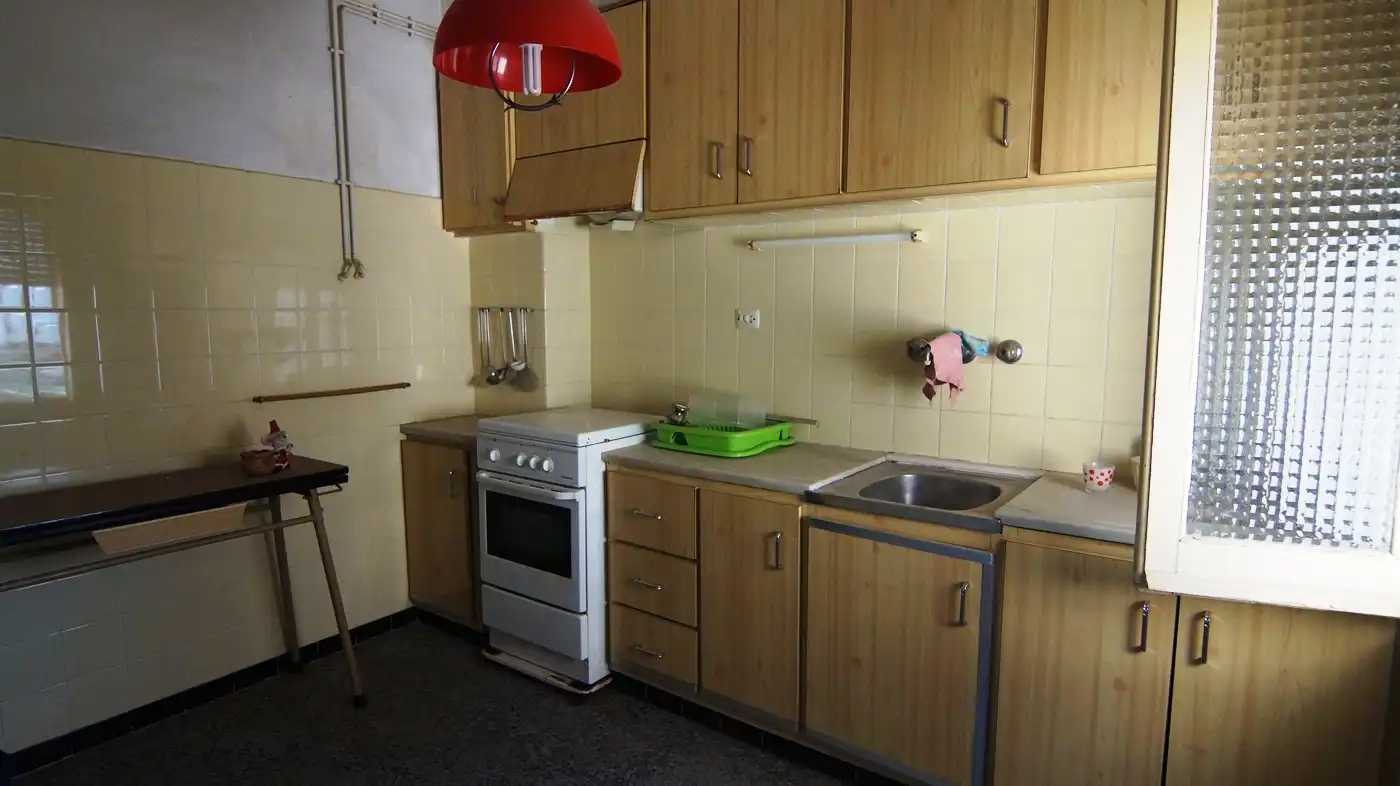 Cuina de Casa adosada en venda en Móra la Nova amb Calefacció, Terrassa i Moblat