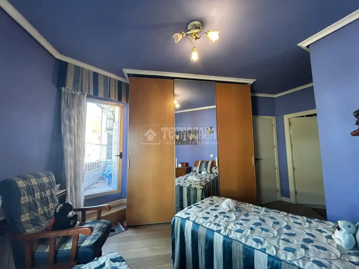 Bedroom of Flat for sale in Madrid  with Heating and Community pool