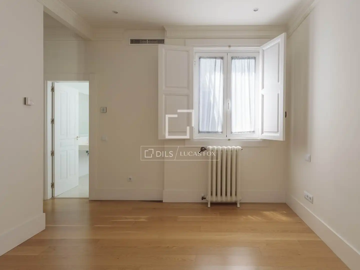 Appartamento con terrazza in affitto a Centro, imagen 38
