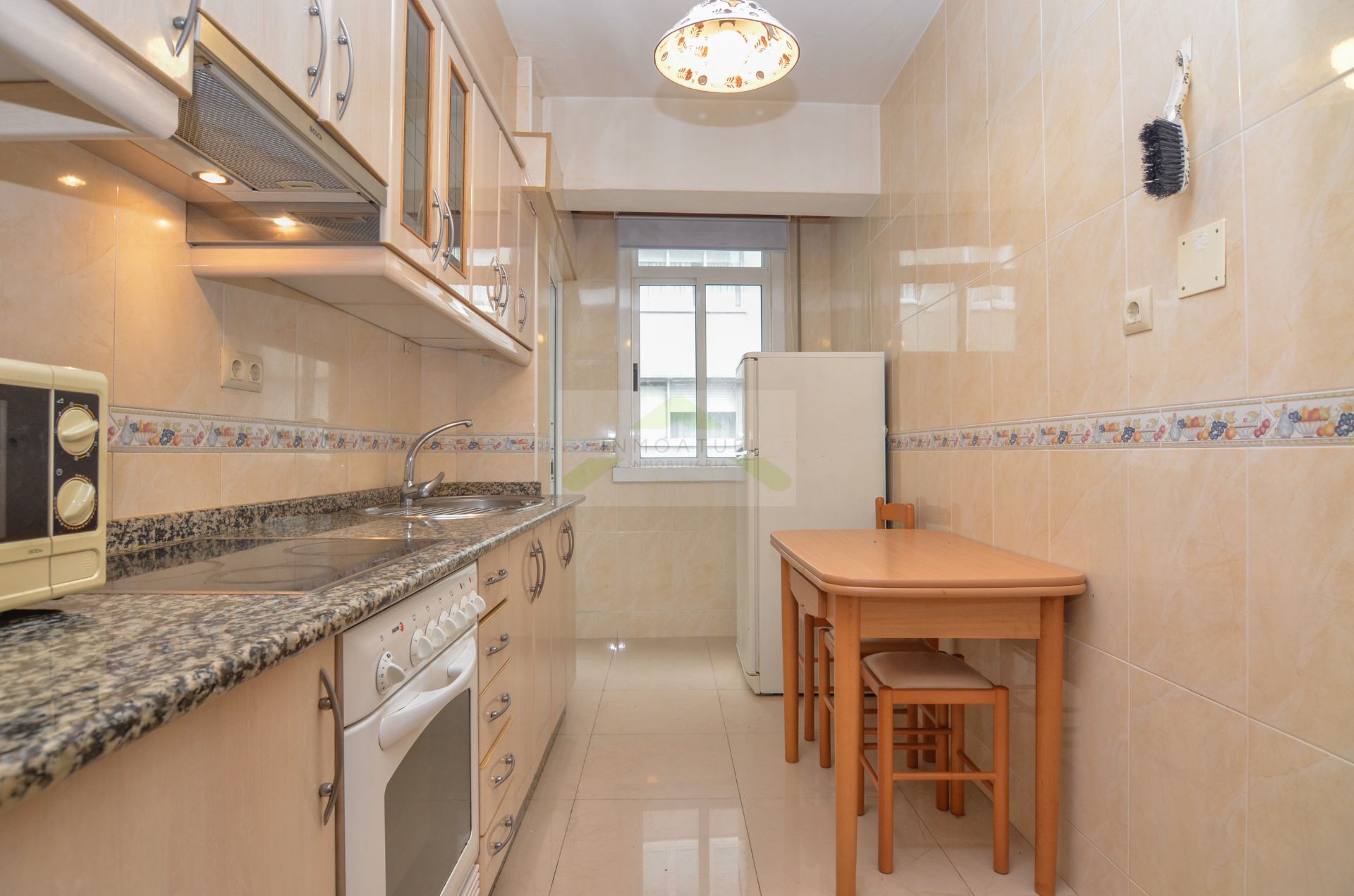 Kitchen of Flat to rent in A Coruña Capital   with Furnished, Oven and Washing machine