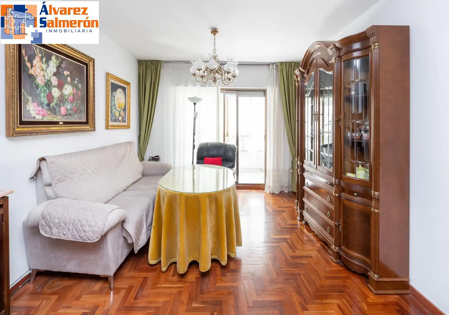 Flat with terrace for sale in Calle Calle Tejeiro, imagen 4
